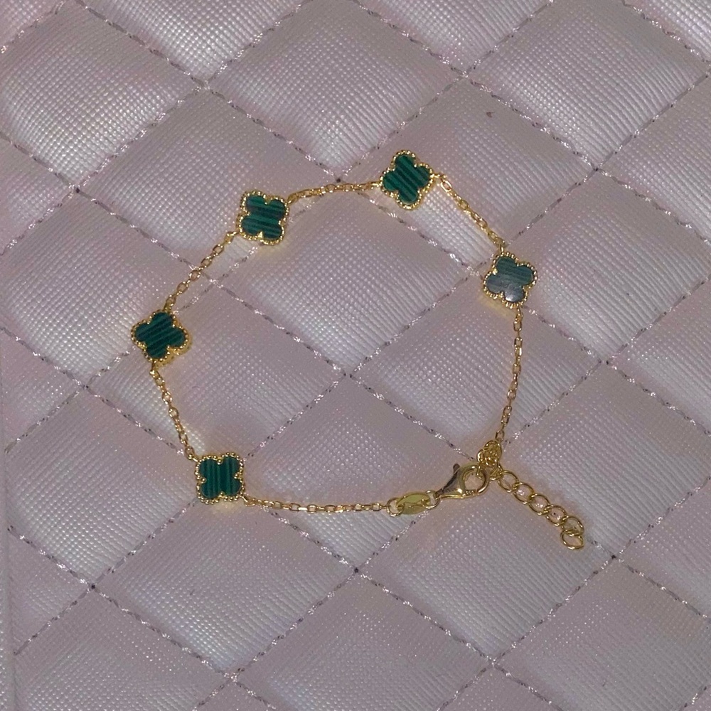 Sterling Silver Clover Bracelet